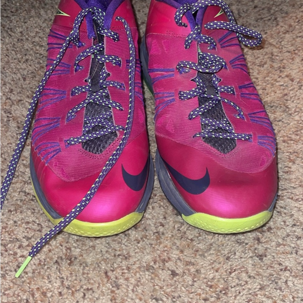 Nike Pink and Purple Athletic Shoes